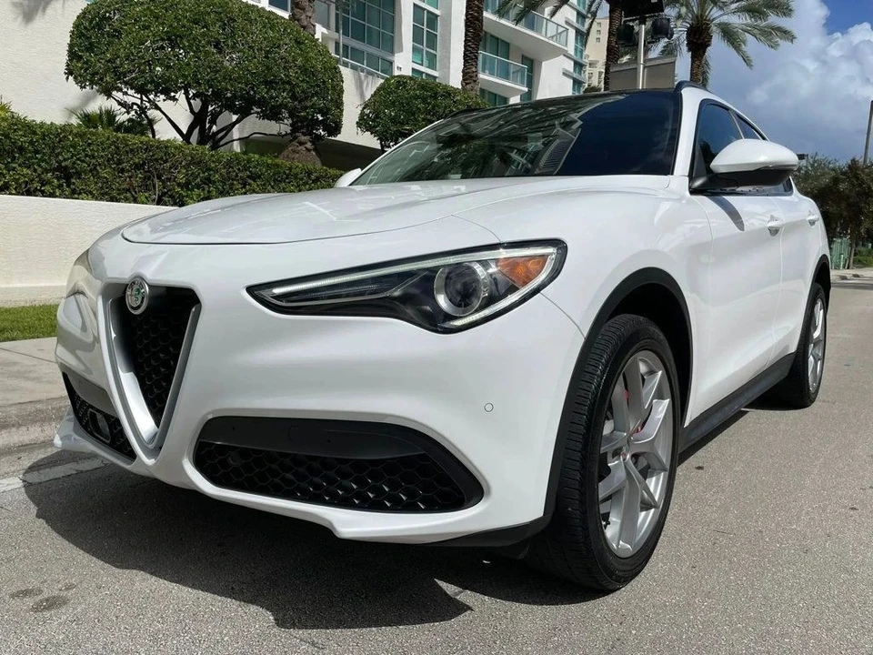 2018 Alfa Romeo Stelvio - Image 9 of 12