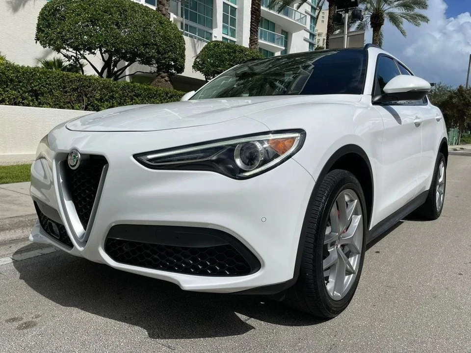 2018 Alfa Romeo Stelvio - Image 9 of 12