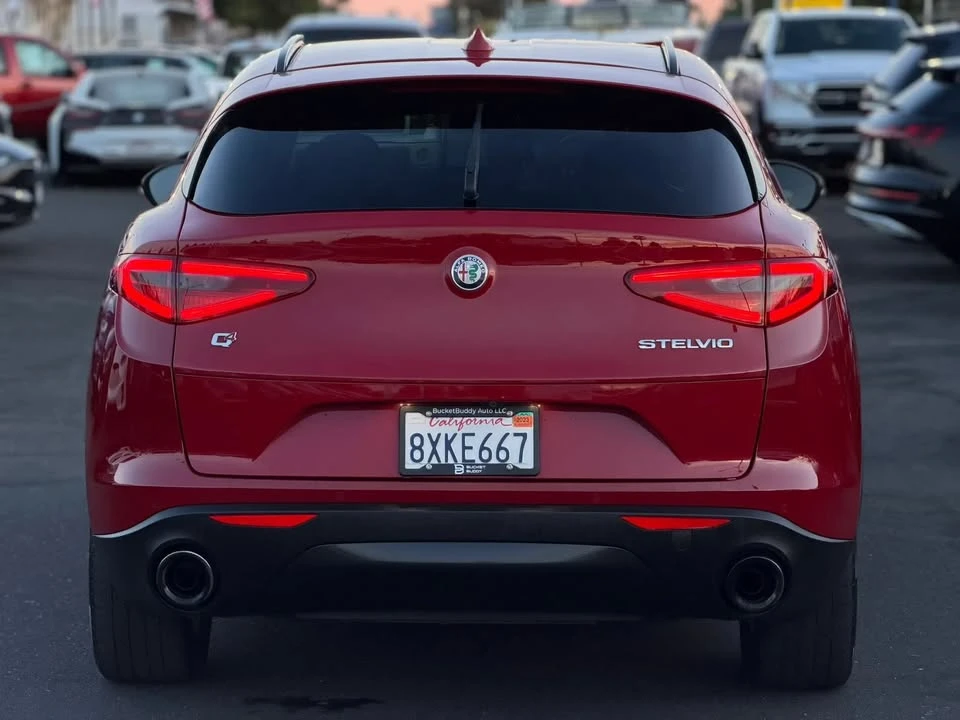 2018 Alfa Romeo Stelvio - Image 8 of 20
