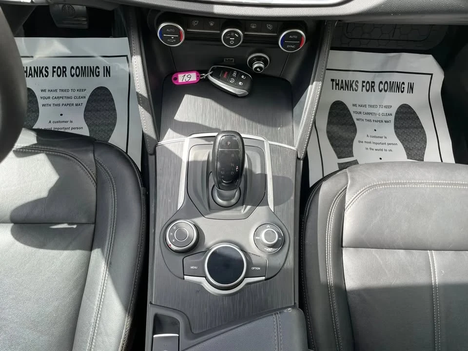 2018 Alfa Romeo Stelvio - Image 13 of 19