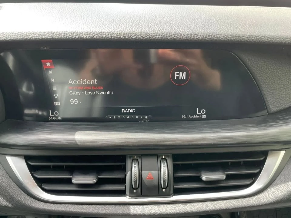 2018 Alfa Romeo Stelvio - Image 11 of 19