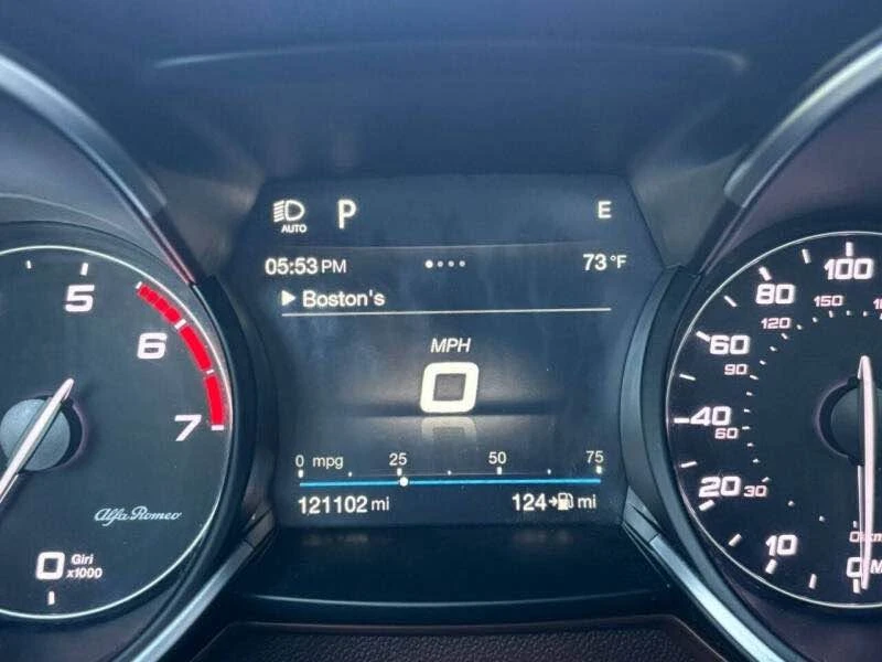 2018 Alfa Romeo Stelvio - Image 16 of 20