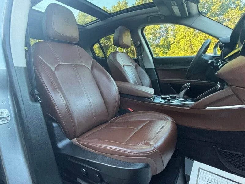2018 Alfa Romeo Stelvio - Image 13 of 20