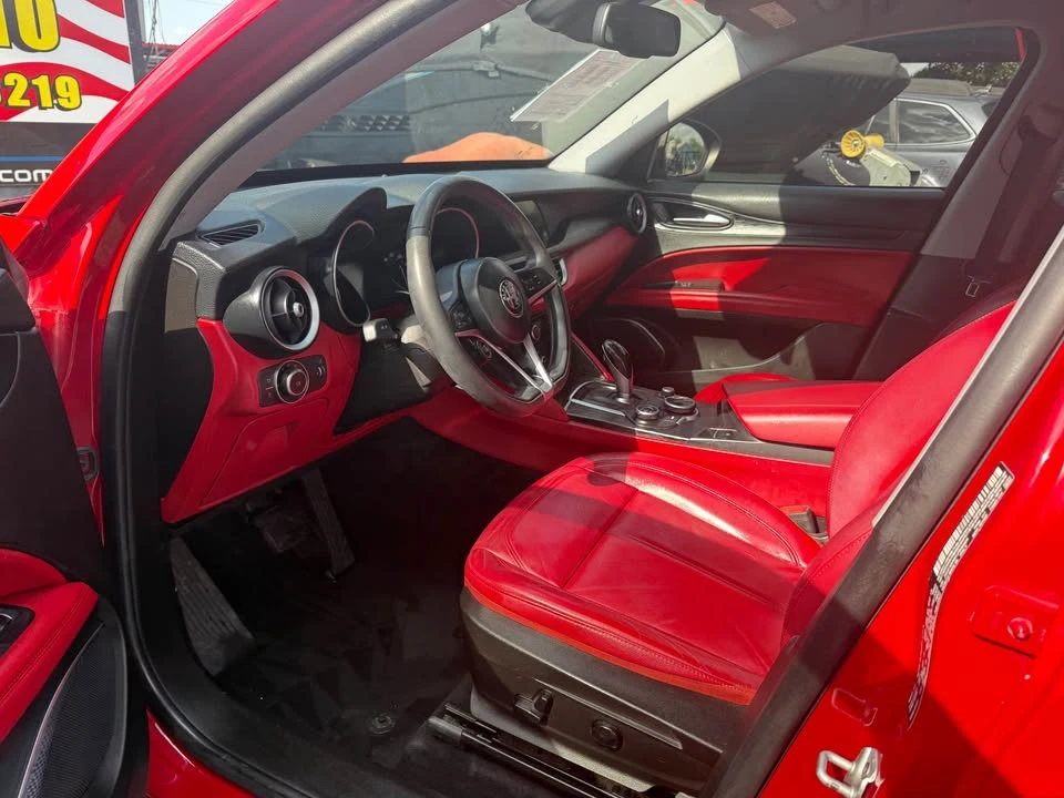 2018 Alfa Romeo Stelvio - Image 13 of 14