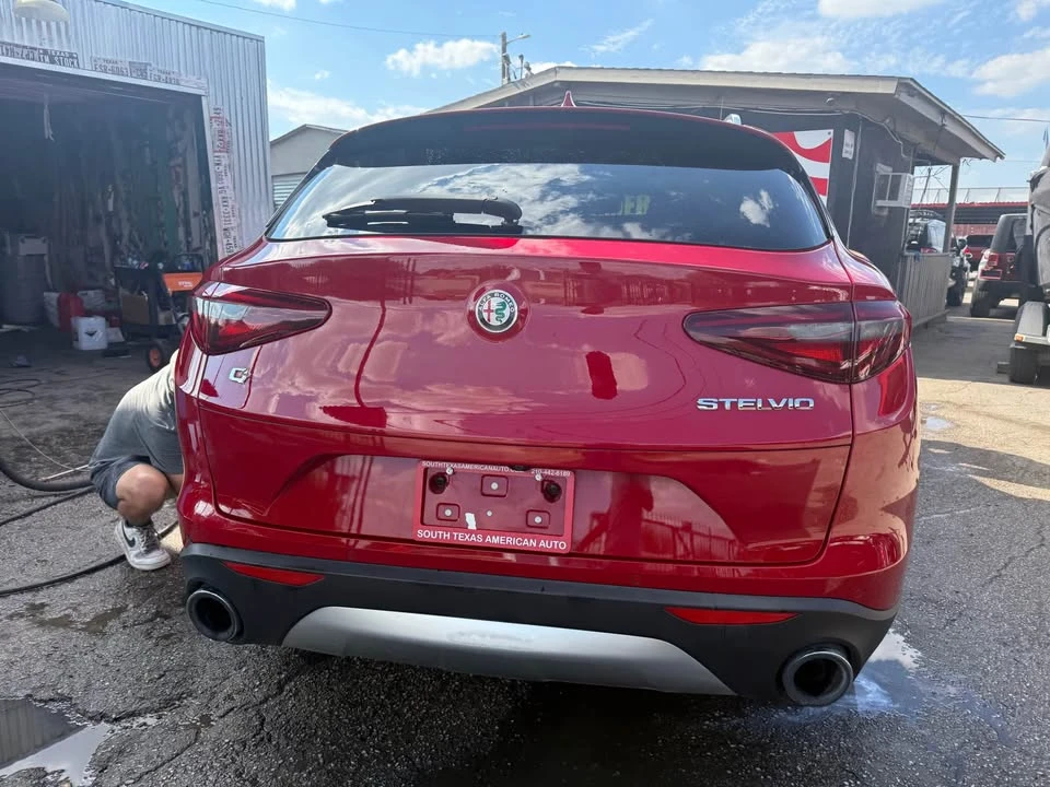2018 Alfa Romeo Stelvio - Image 9 of 14
