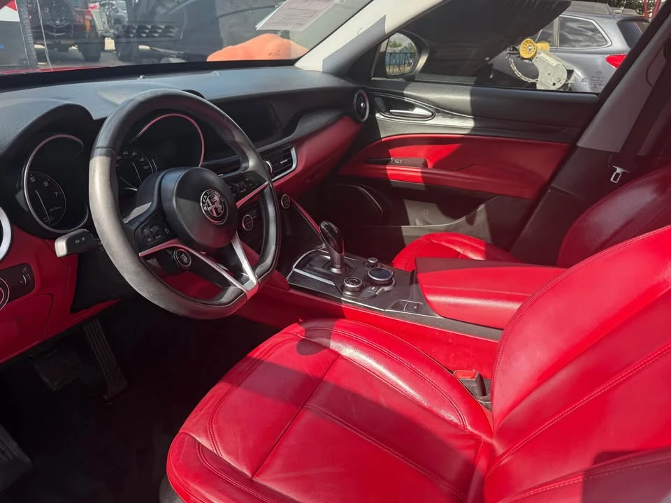 2018 Alfa Romeo Stelvio - Image 12 of 14