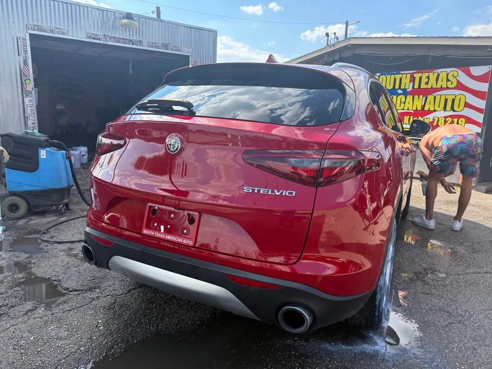 2018 Alfa Romeo Stelvio - Image 8 of 14