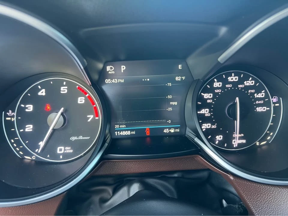 2018 Alfa Romeo Stelvio - Image 16 of 18