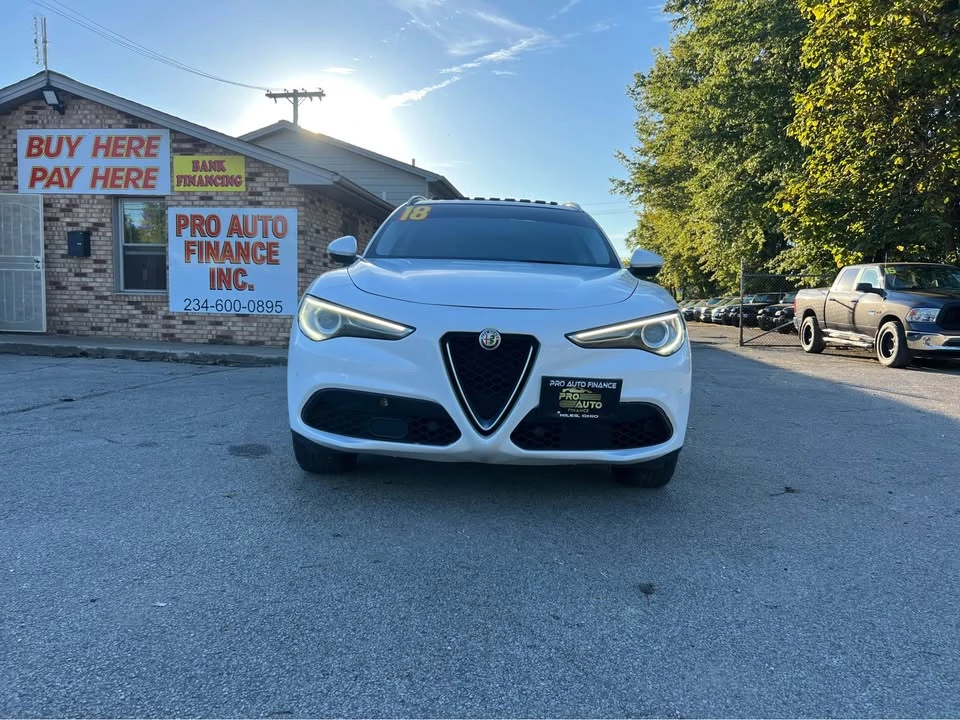2018 Alfa Romeo Stelvio - Image 2 of 18
