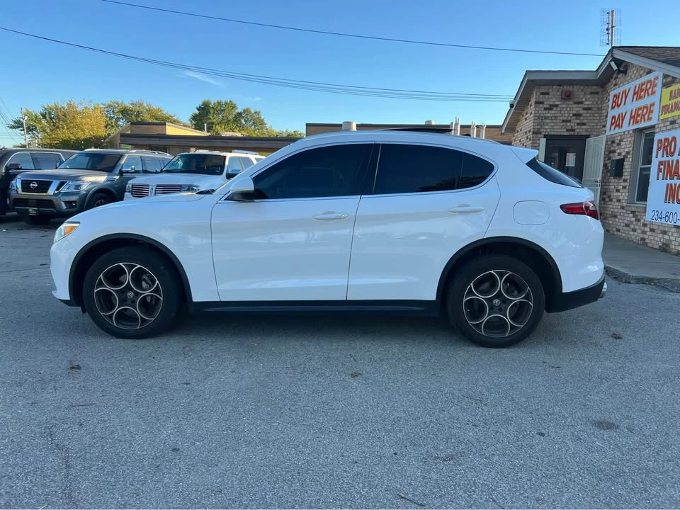 2018 Alfa Romeo Stelvio - Image 4 of 18