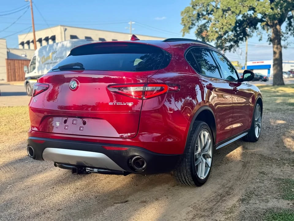 2018 Alfa Romeo Stelvio - Image 5 of 15