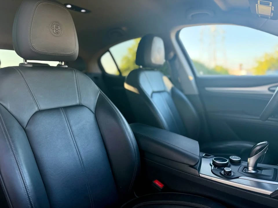 2018 Alfa Romeo Stelvio - Image 9 of 15