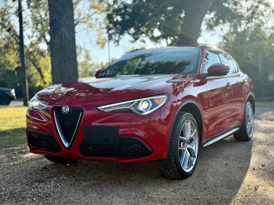 2018 Alfa Romeo Stelvio - Image 2 of 15