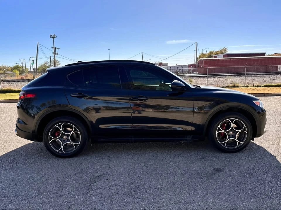 2018 Alfa Romeo Stelvio - Image 6 of 12