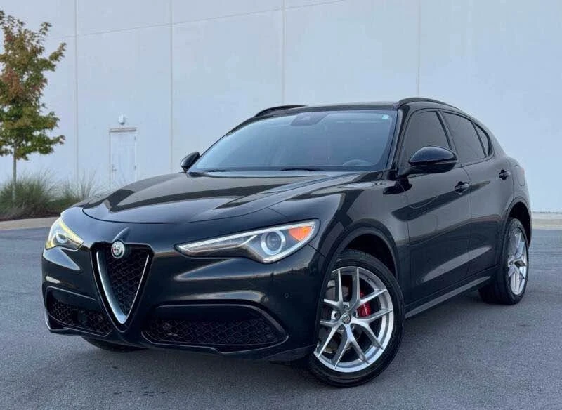 2018 Alfa Romeo Stelvio - Image 2 of 20
