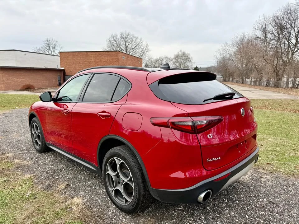 2018 Alfa Romeo Stelvio - Image 5 of 13