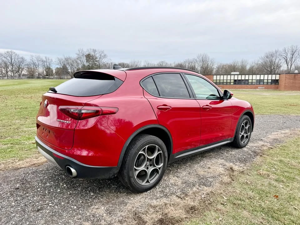 2018 Alfa Romeo Stelvio - Image 7 of 13
