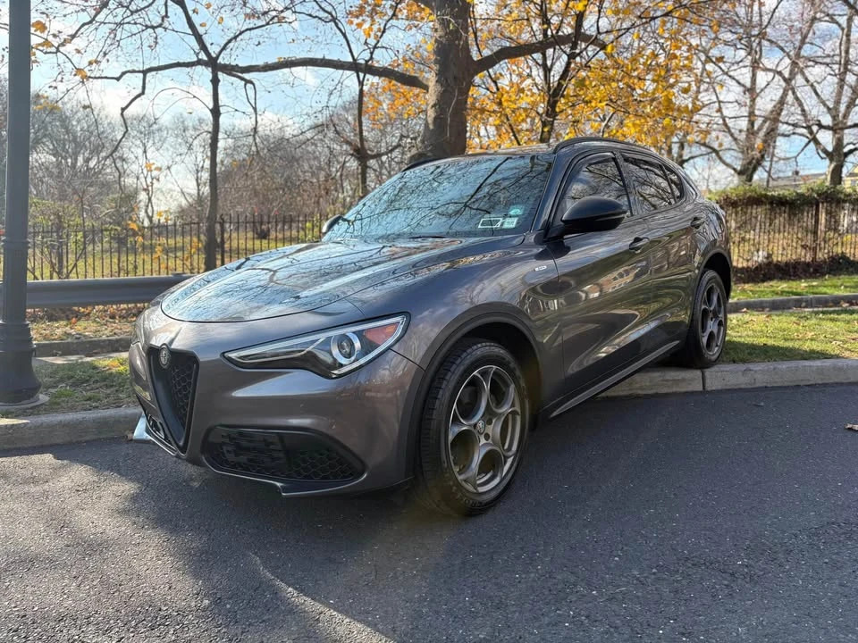 2018 Alfa Romeo Stelvio - Image 8 of 18