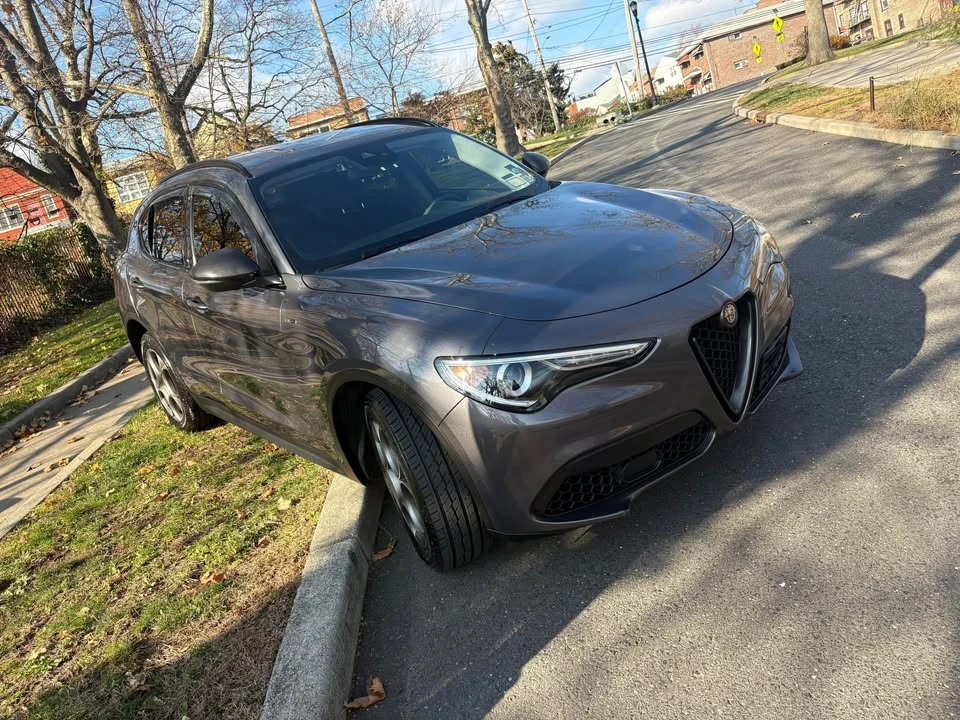 2018 Alfa Romeo Stelvio - Image 15 of 18