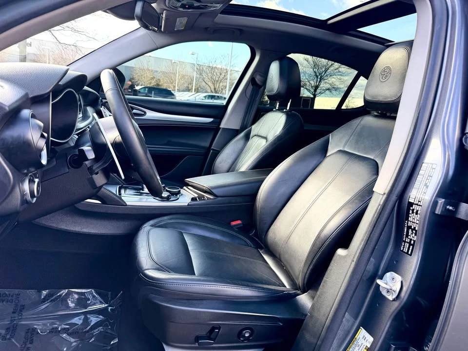 2018 Alfa Romeo Stelvio - Image 11 of 20