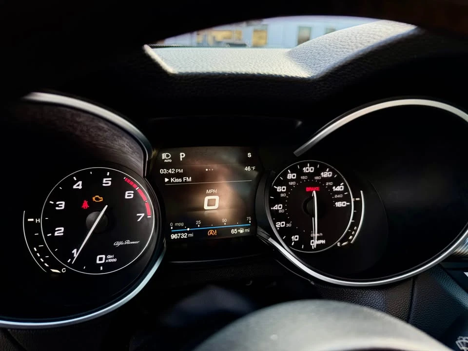 2018 Alfa Romeo Stelvio - Image 13 of 20