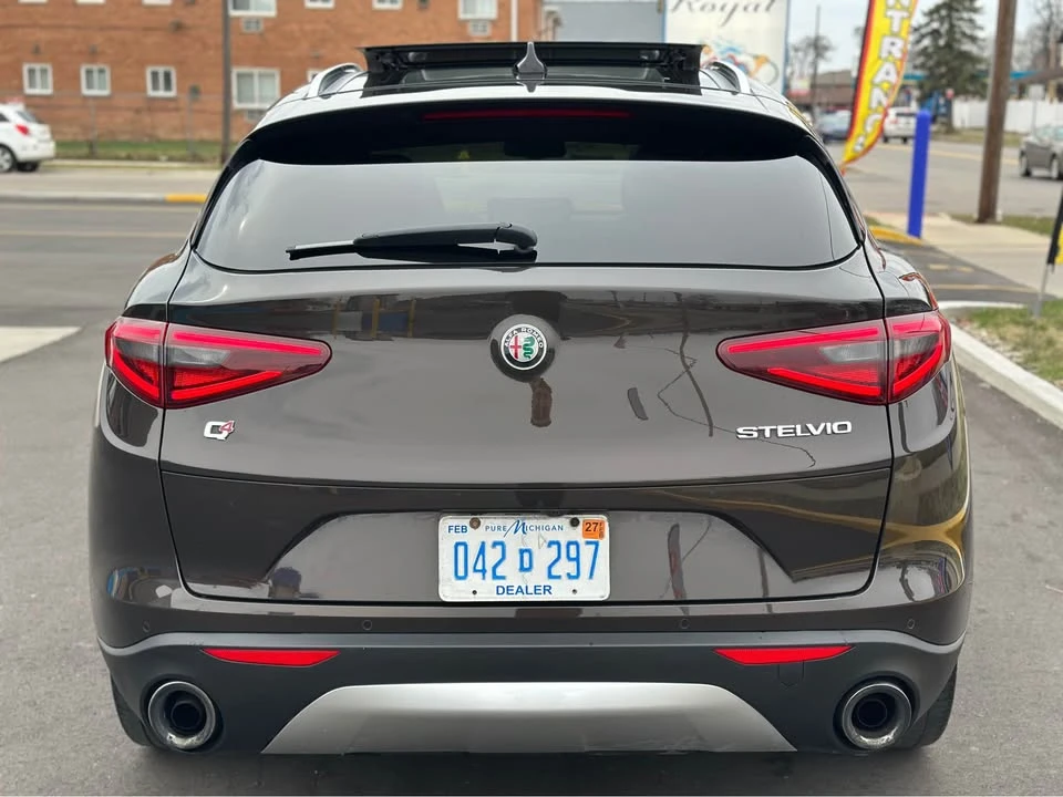2018 Alfa Romeo Stelvio - Image 4 of 18