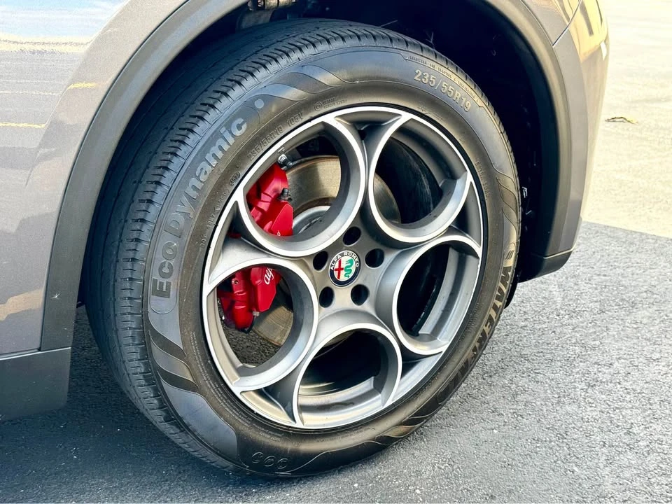 2018 Alfa Romeo Stelvio - Image 9 of 20