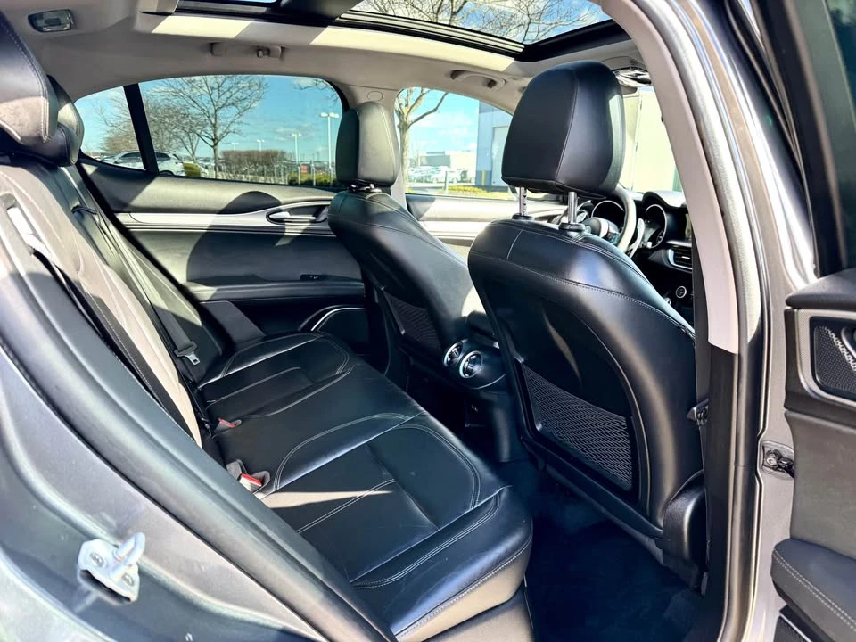 2018 Alfa Romeo Stelvio - Image 19 of 20