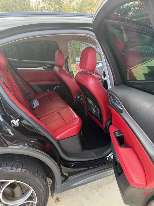 2018 Alfa Romeo Stelvio - Image 16 of 19