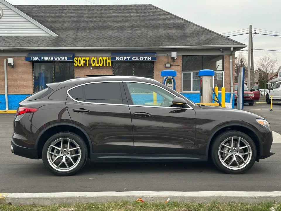 2018 Alfa Romeo Stelvio - Image 8 of 18