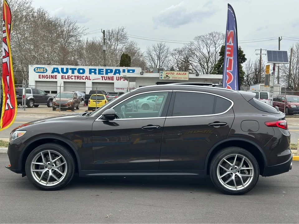 2018 Alfa Romeo Stelvio - Image 7 of 18
