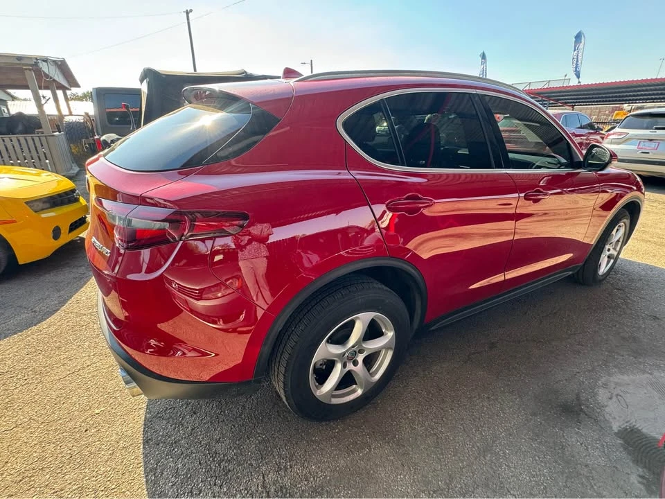 2018 Alfa Romeo Stelvio - Image 6 of 8