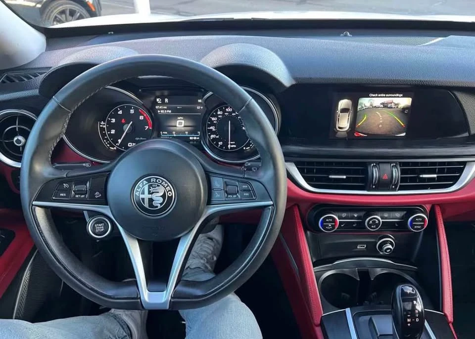 2018 Alfa Romeo Stelvio - Image 9 of 9
