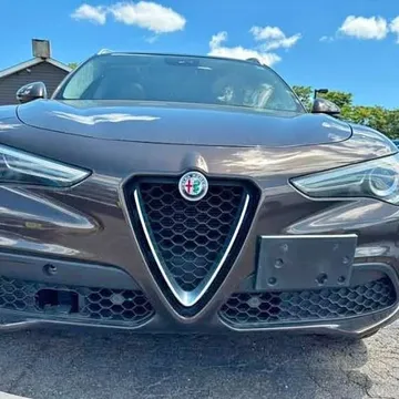 2018 Alfa Romeo Stelvio Sport