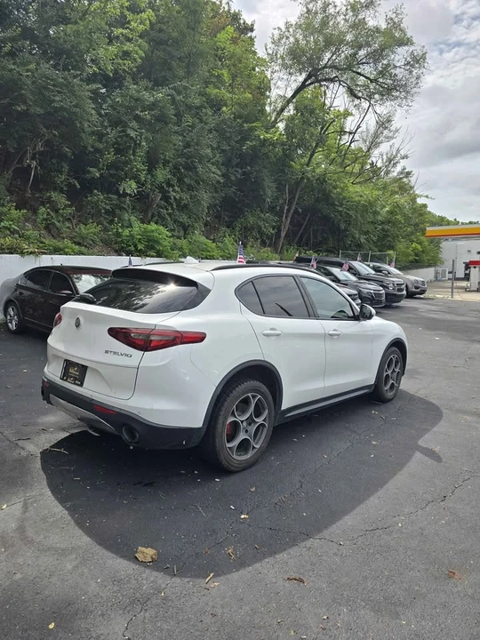 2018 Alfa Romeo Stelvio - Image 6 of 14