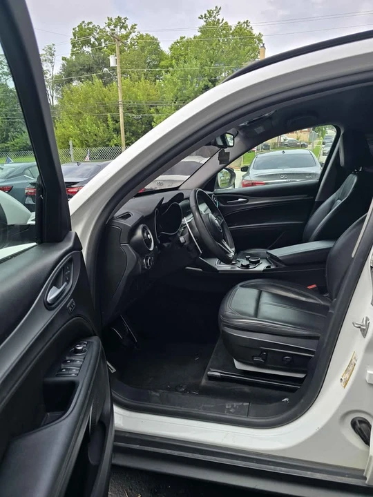 2018 Alfa Romeo Stelvio - Image 7 of 14