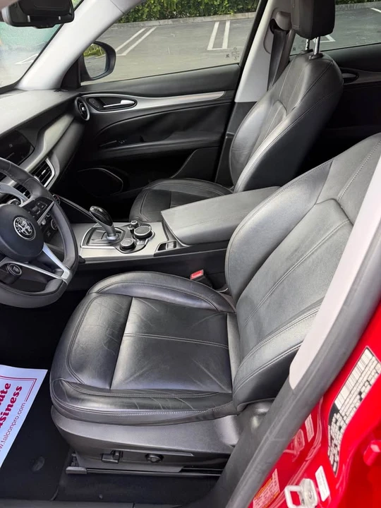 2018 Alfa Romeo Stelvio - Image 8 of 14