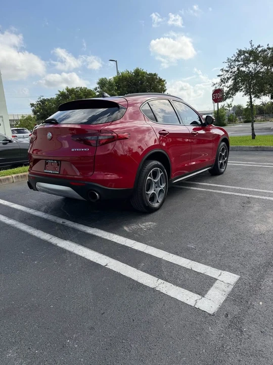 2018 Alfa Romeo Stelvio - Image 5 of 14