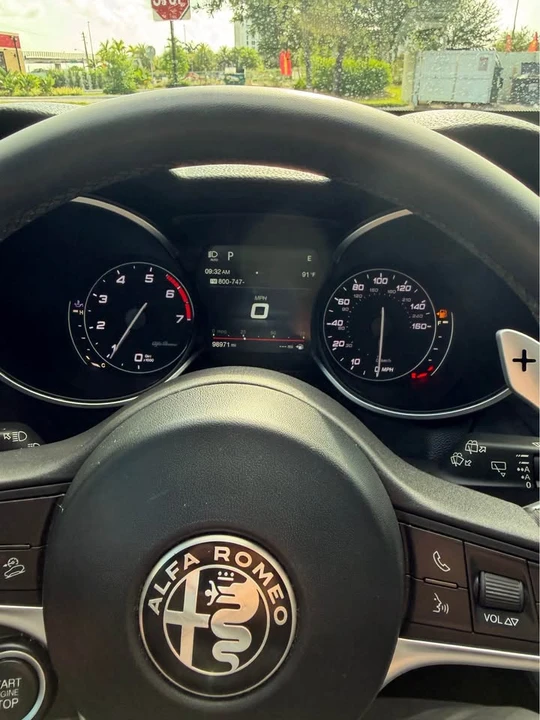 2018 Alfa Romeo Stelvio - Image 12 of 14