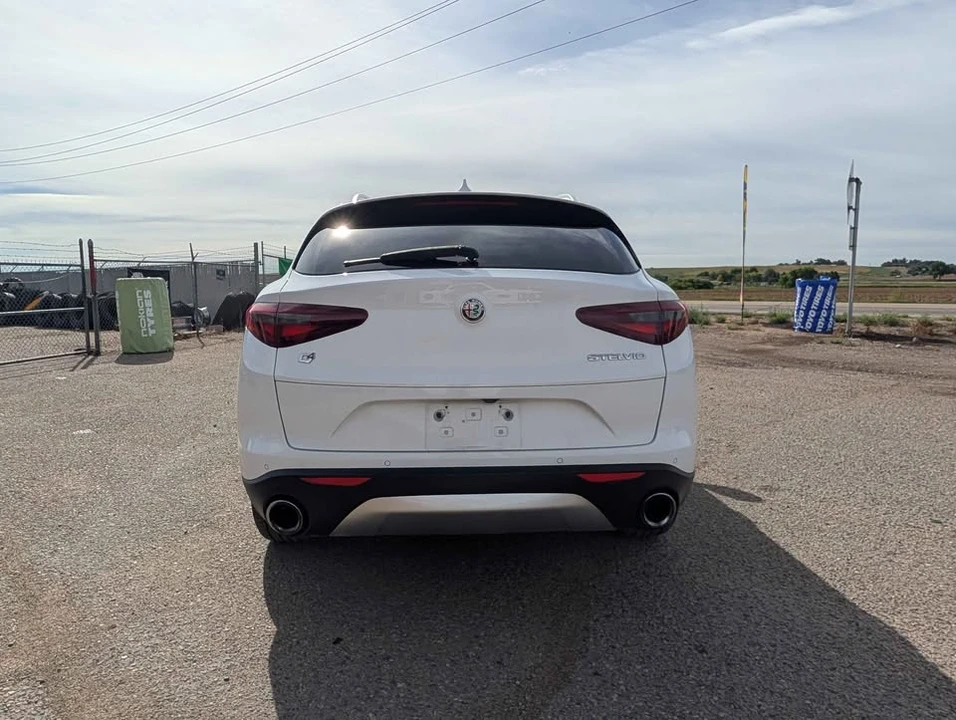 2018 Alfa Romeo Stelvio - Image 7 of 15