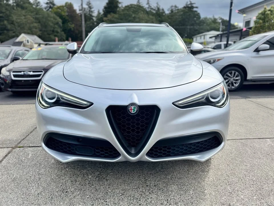 2018 Alfa Romeo Stelvio - Image 2 of 18
