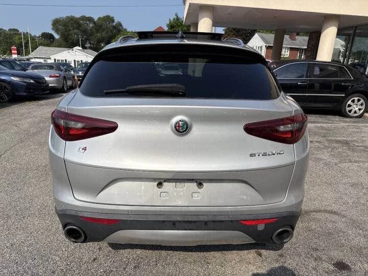 2018 Alfa Romeo Stelvio - Image 6 of 16