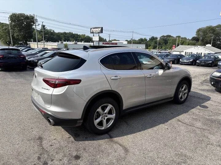 2018 Alfa Romeo Stelvio - Image 5 of 16