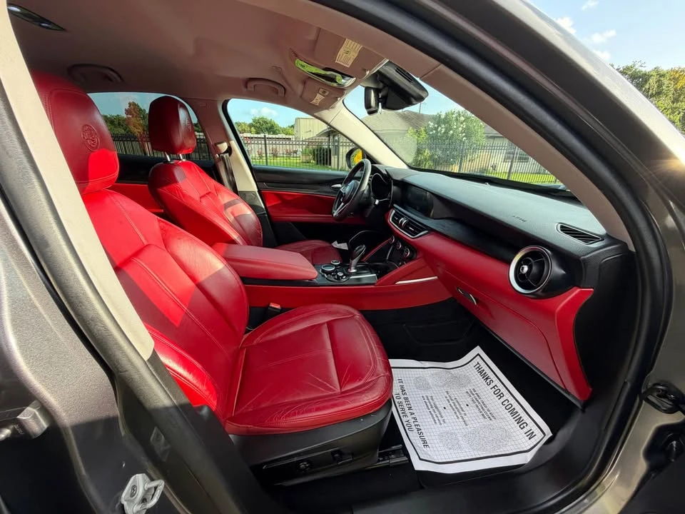 2018 Alfa Romeo Stelvio - Image 10 of 15