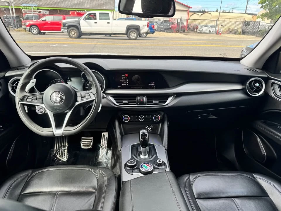 2018 Alfa Romeo Stelvio - Image 10 of 18