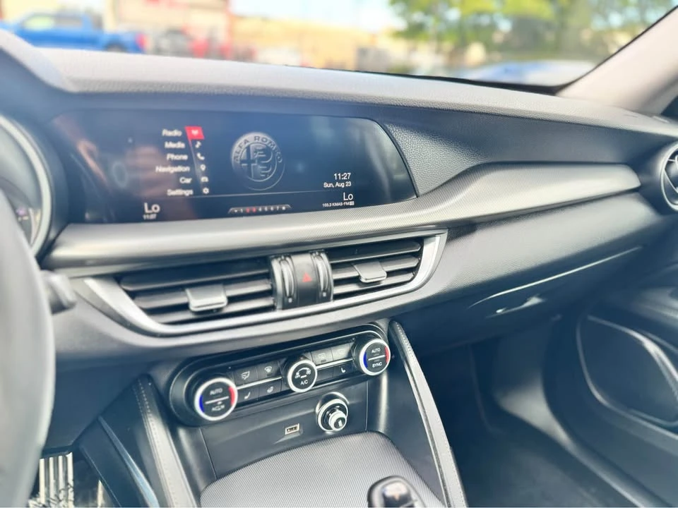 2018 Alfa Romeo Stelvio - Image 18 of 18