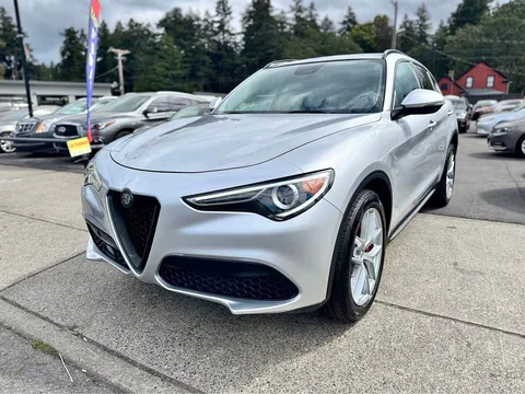 2018 Alfa Romeo Stelvio Sport SUV 4D