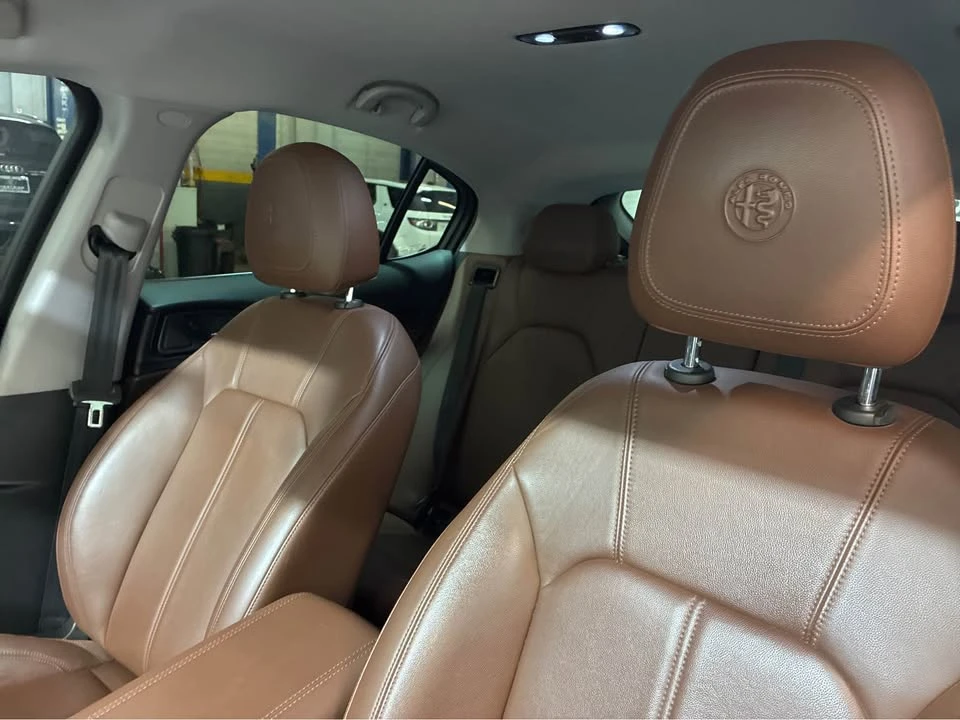 2018 Alfa Romeo Stelvio - Image 8 of 20