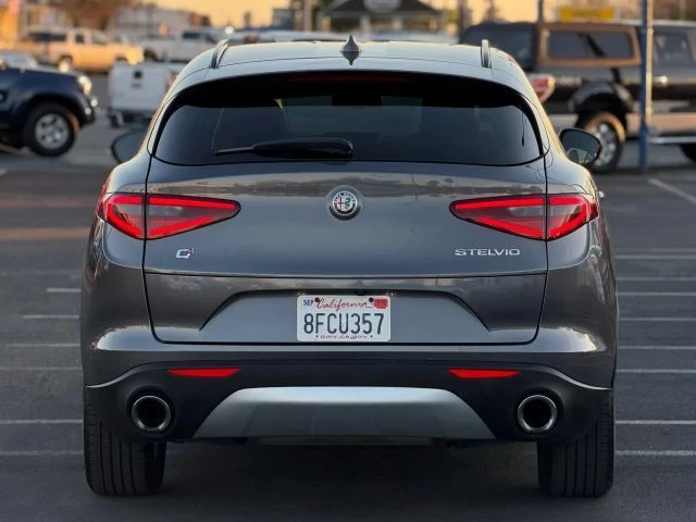 2018 Alfa Romeo Stelvio - Image 8 of 12