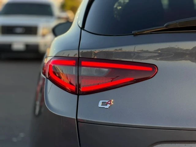 2018 Alfa Romeo Stelvio - Image 9 of 26